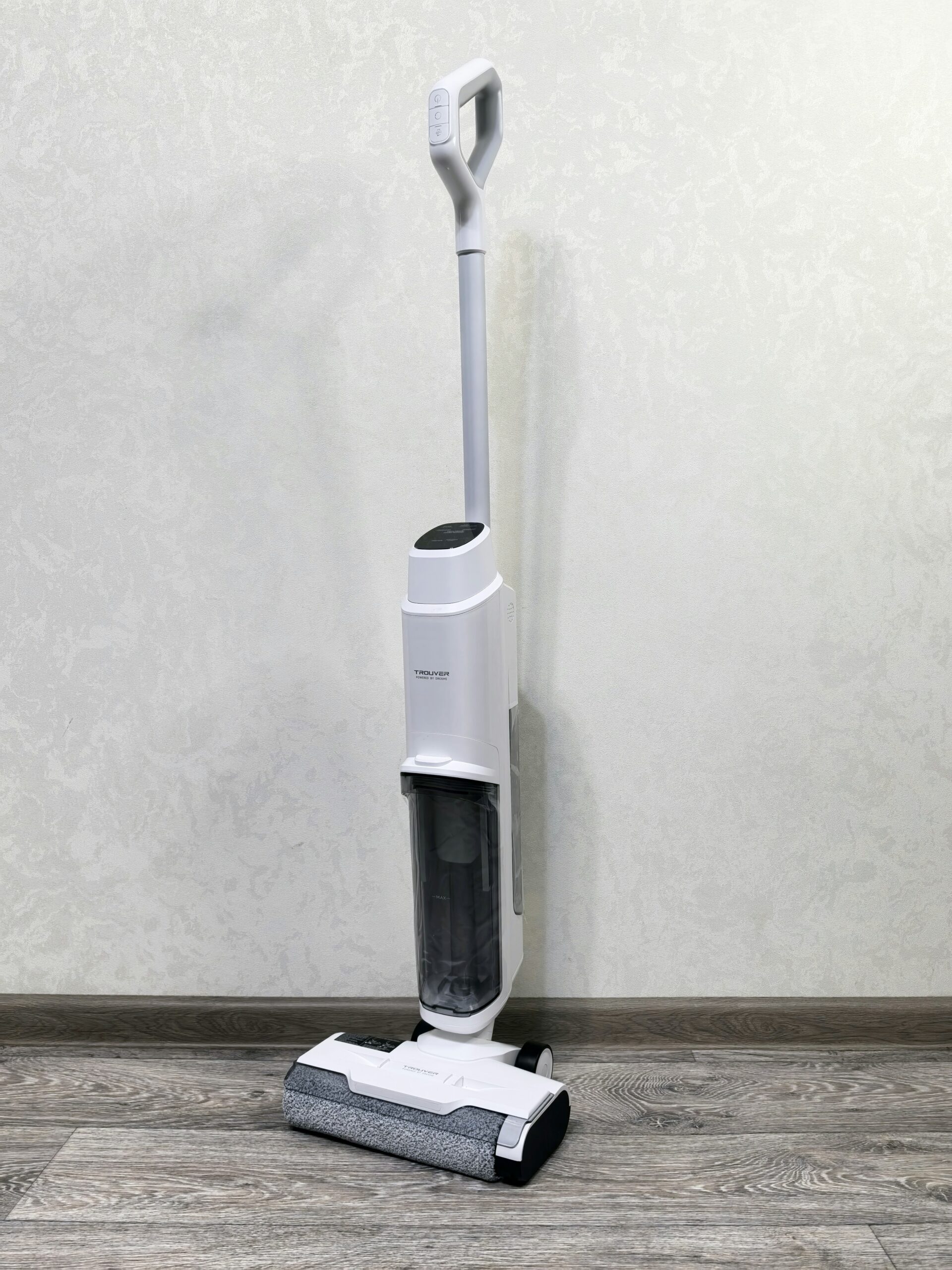 How to Maintain and Clean Your Lura Vacuum Cleaner for Long-Lasting Performance